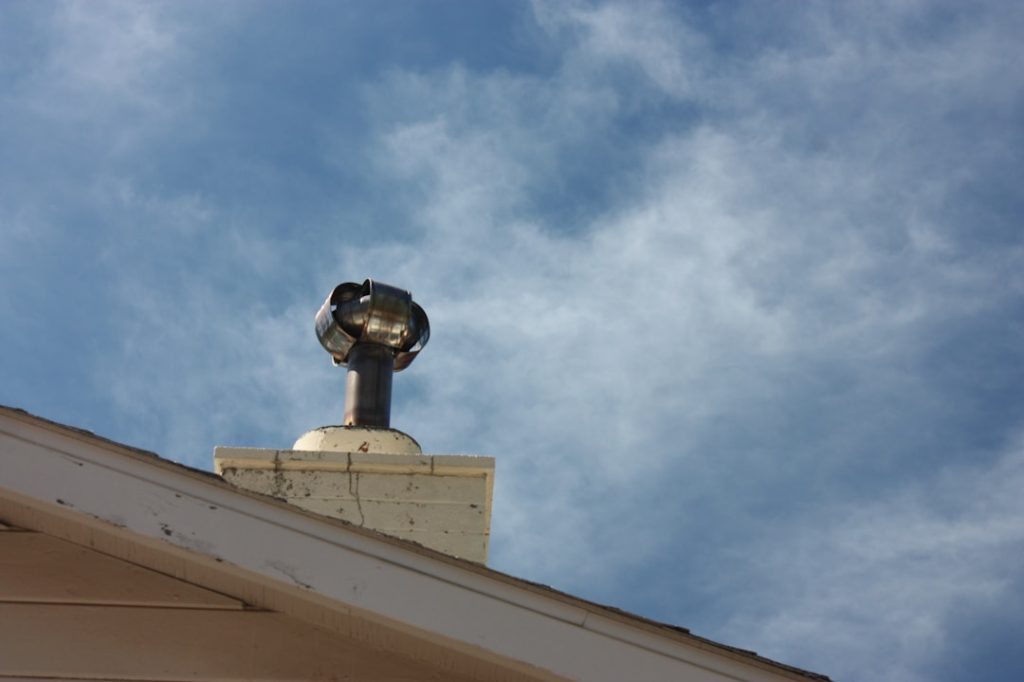 Wat bepaalt de kosten van een schoorsteen renovatie?